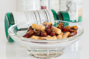 supplements-in-bowl